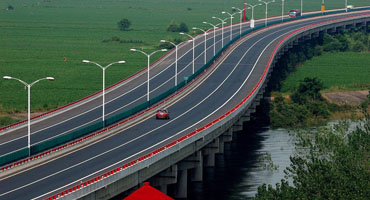 高速路长距离传输方案